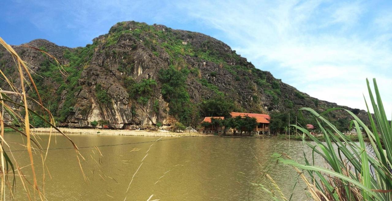 Trang An Lim Garden Xuan Son Exterior foto