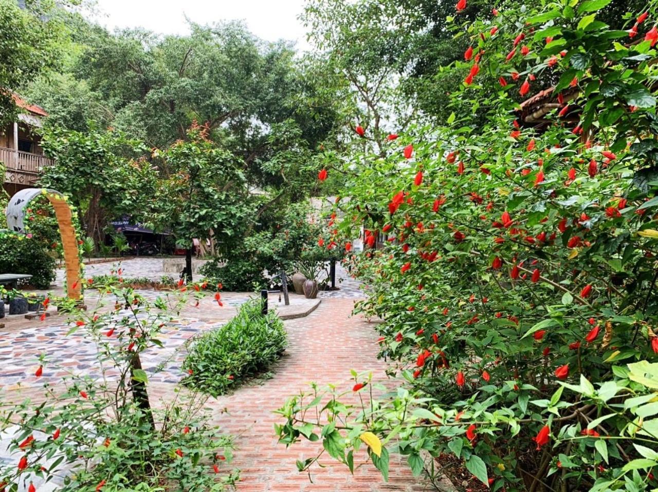 Trang An Lim Garden Xuan Son Exterior foto